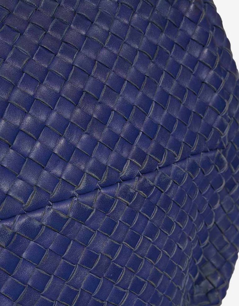 Bottega Veneta Cabat Large Lamb Blue Signs of wear | Sell your designer bag