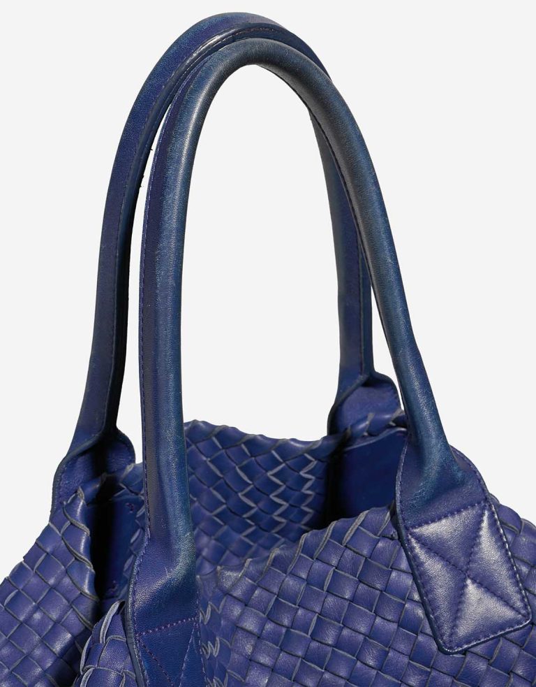 Bottega Veneta Cabat Large Lamb Blue Signs of wear | Sell your designer bag