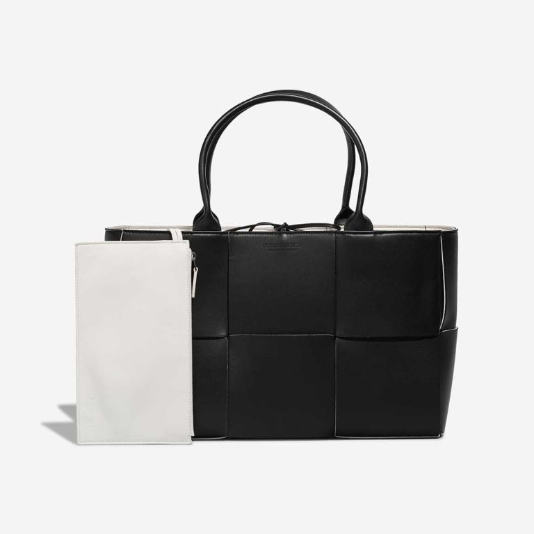 Bottega Veneta Arco Tote Medium Lamb Black / White Front | Sell your designer bag