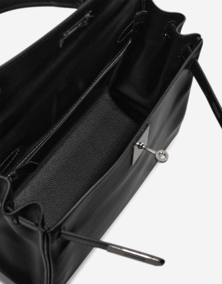 Hermès Kelly 28 Box Black Inside | Sell your designer bag