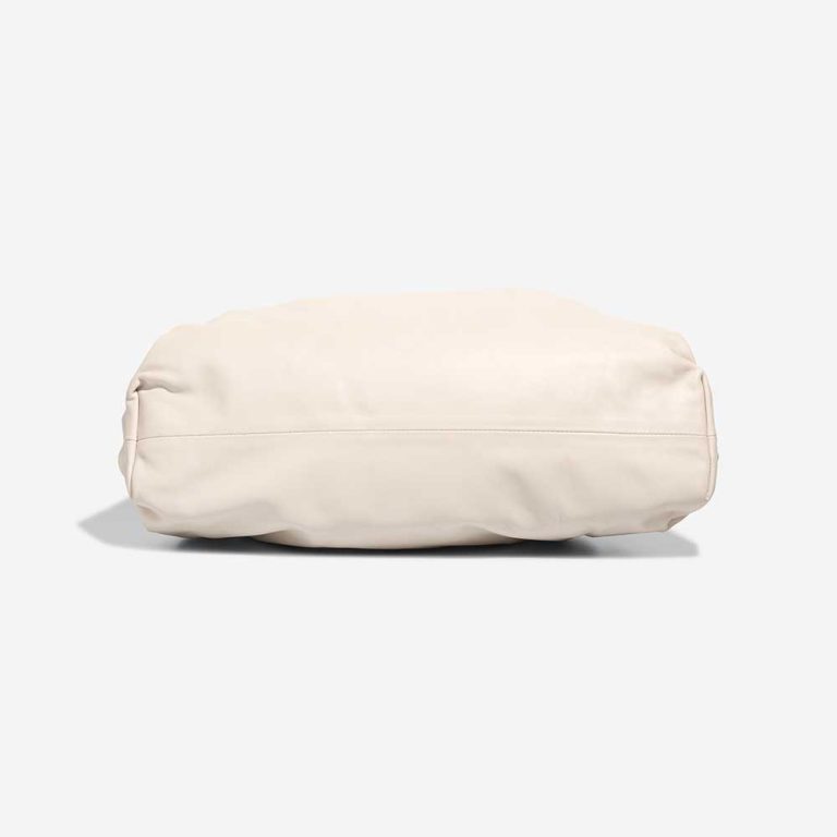 Bottega Veneta Pouch Calf White | Sell your designer bag