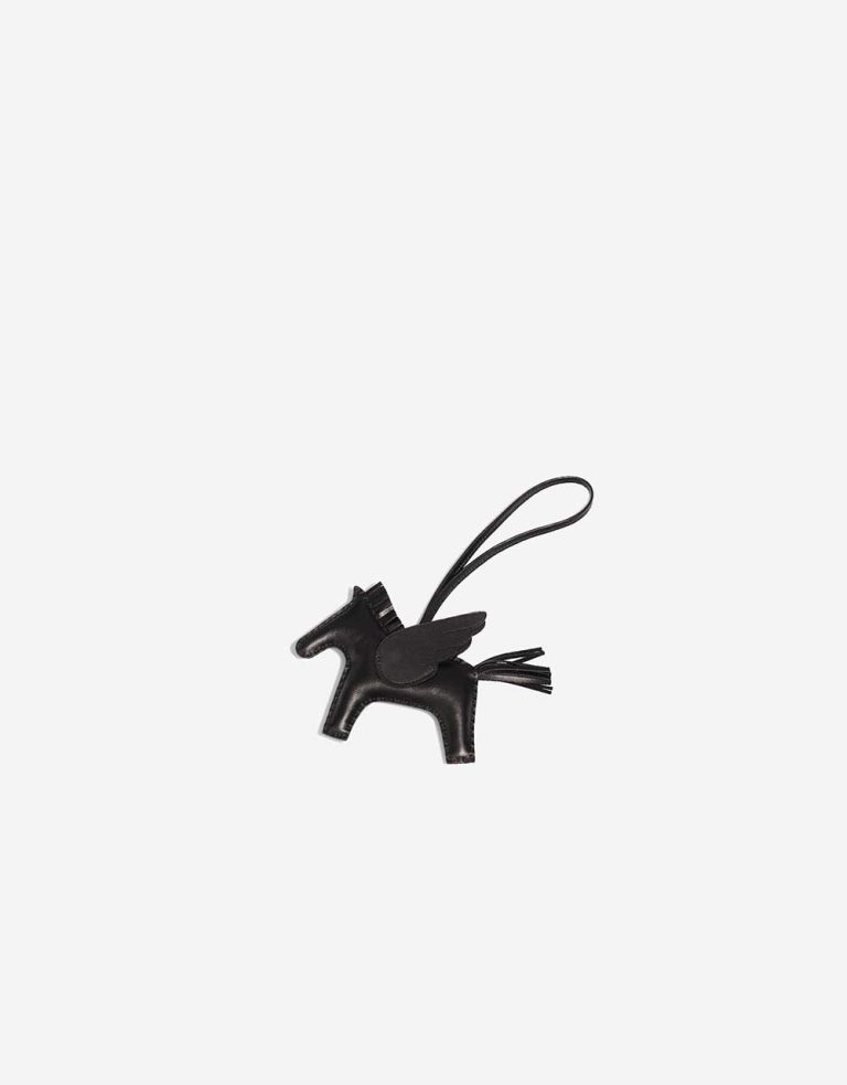 Hermès Rodeo Pegasus MM Milo Lamb So Black Front | Vendez votre sac de créateur