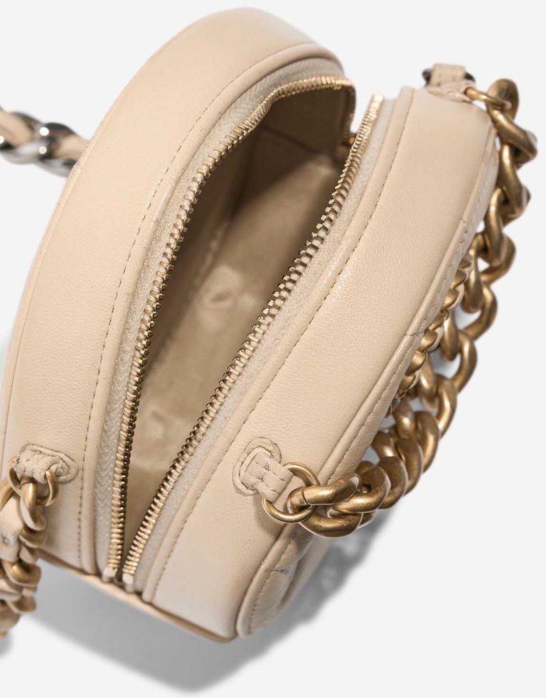 Chanel 19 Round Clutch Lamb Beige Inside | Sell your designer bag