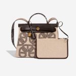 Hermès Herbag 31 Toile H / Vache Hunter Plume CC Circuit 24 Ebene / Ecru / Beige Front | Verkaufen Sie Ihre Designertasche