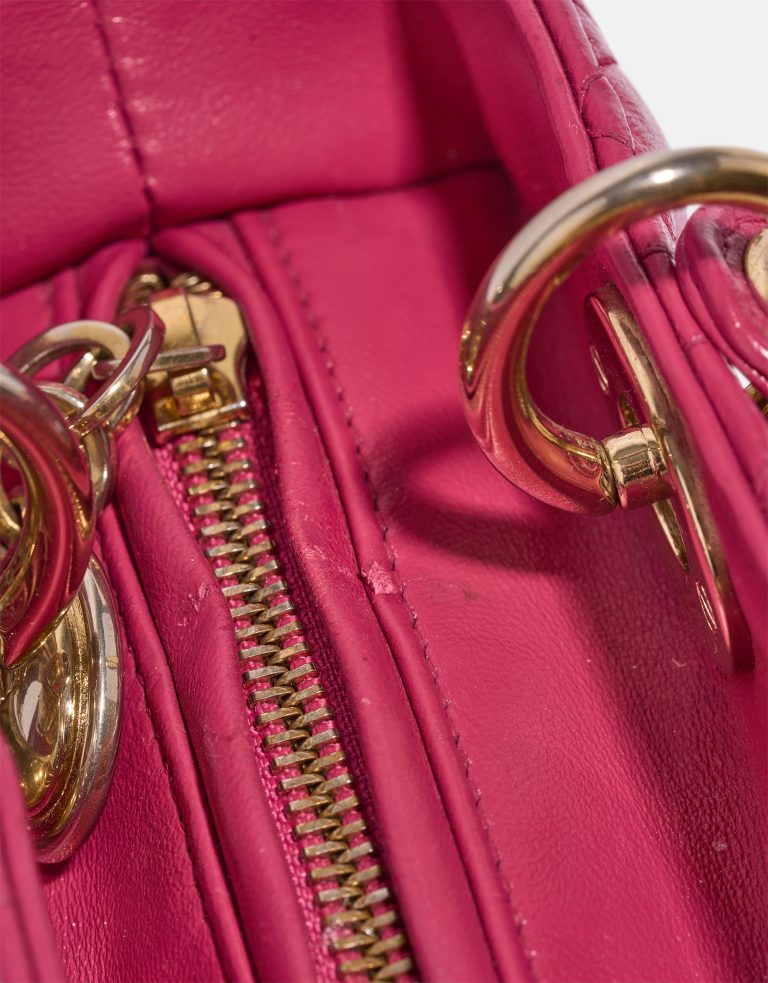 Dior Lady Medium Agneau Rose Signes d'usure | Vendre votre sac de créateur