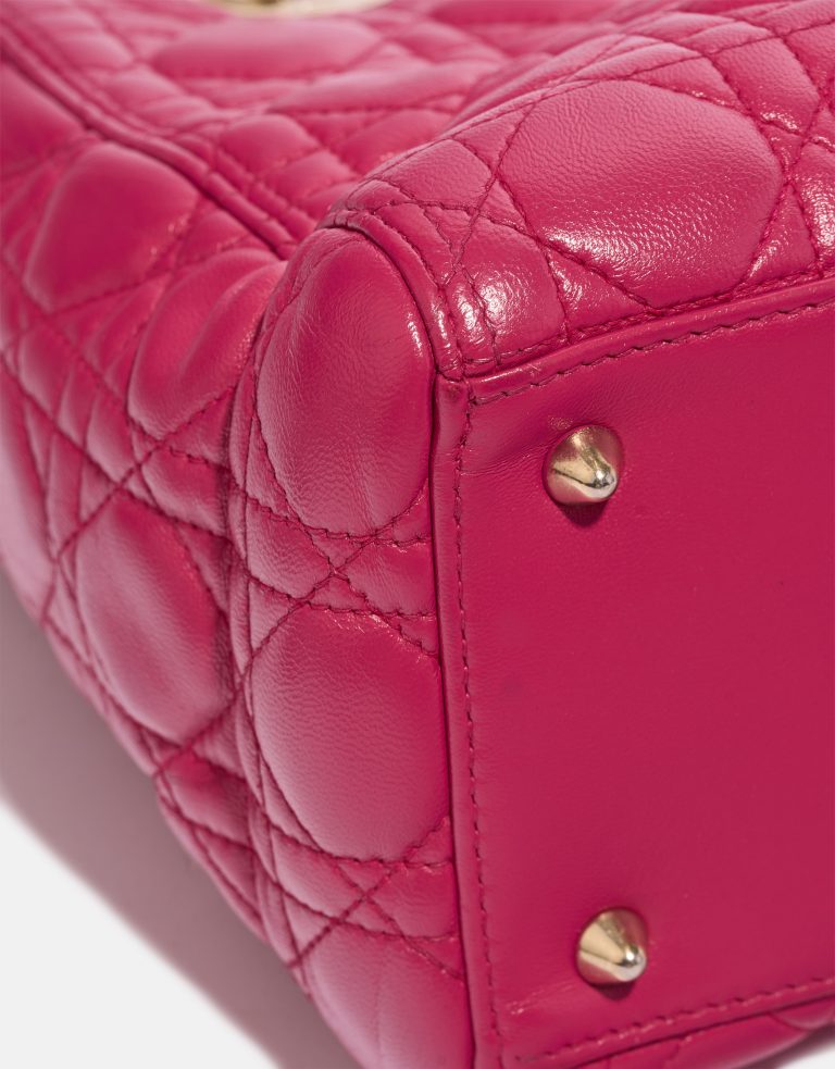 Dior Lady Medium Agneau Rose Signes d'usure | Vendre votre sac de créateur