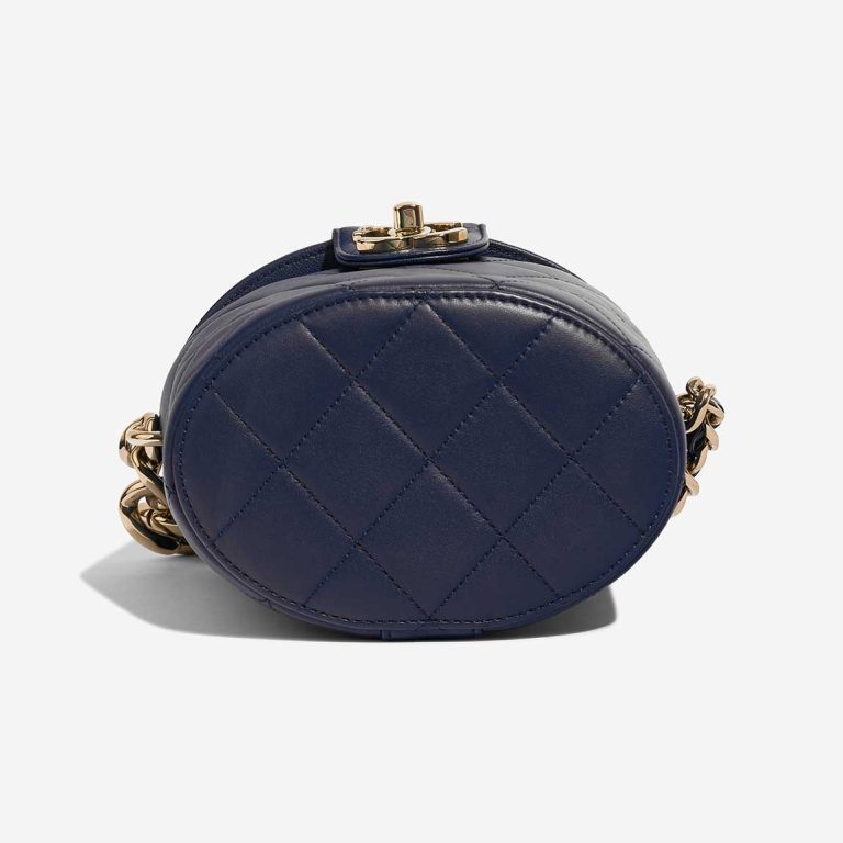 Chanel Vanity Small Lamb Dark Blue | Sell your designer bag