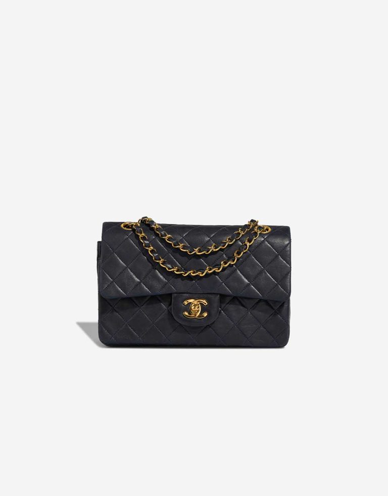 Chanel Timeless Medium Lammleder Navy Front | Verkaufen Sie Ihre Designer-Tasche