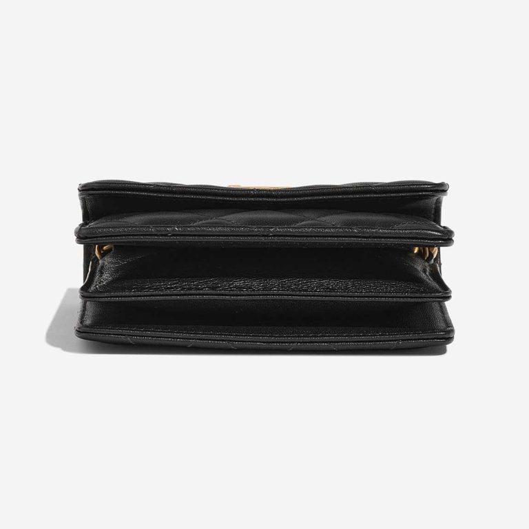 Chanel Clutch Lamb Black | Sell your designer bag