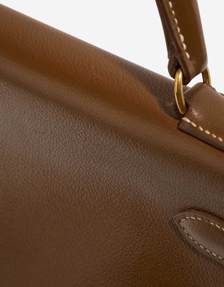 Hermès Kelly 32 Evercolor Brown Signs of wear | Sell your designer bag