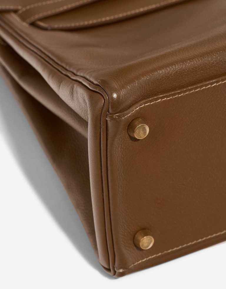 Hermès Kelly 32 Evercolor Brown Signs of wear | Sell your designer bag