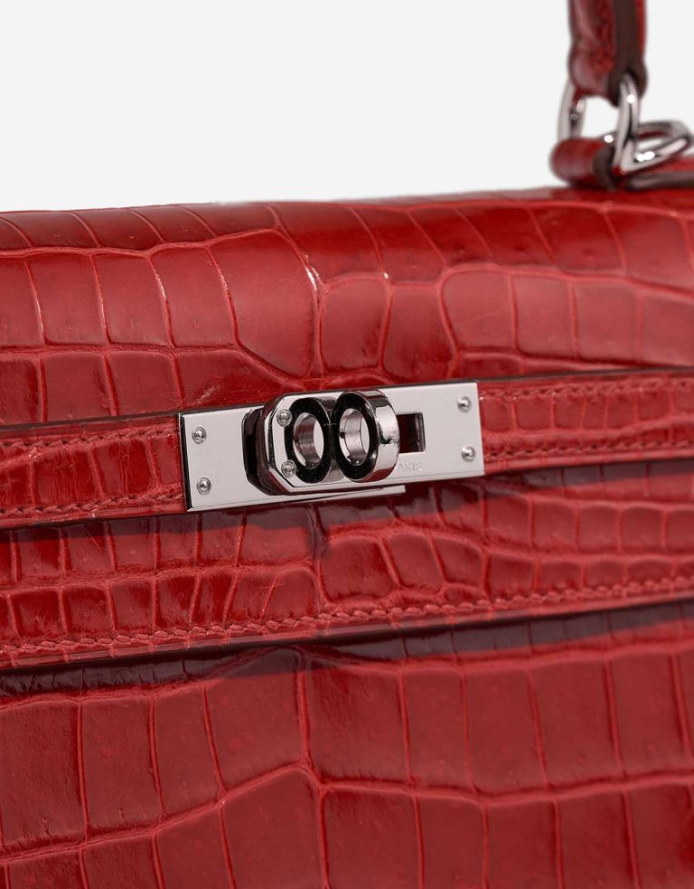 Hermès Kelly 25 Niloticus Crocodile Braise Closing System | Verkaufen Sie Ihre Designer-Tasche