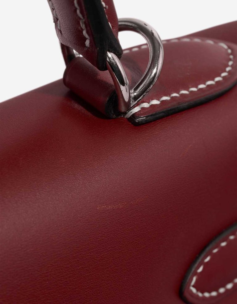 Hermès Kelly 32 Box Rouge H Signs of wear | Sell your designer bag