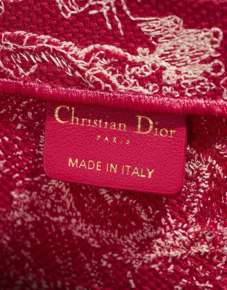 Dior Book Tote Medium Canvas Red / White Logo | Sell your designer bag