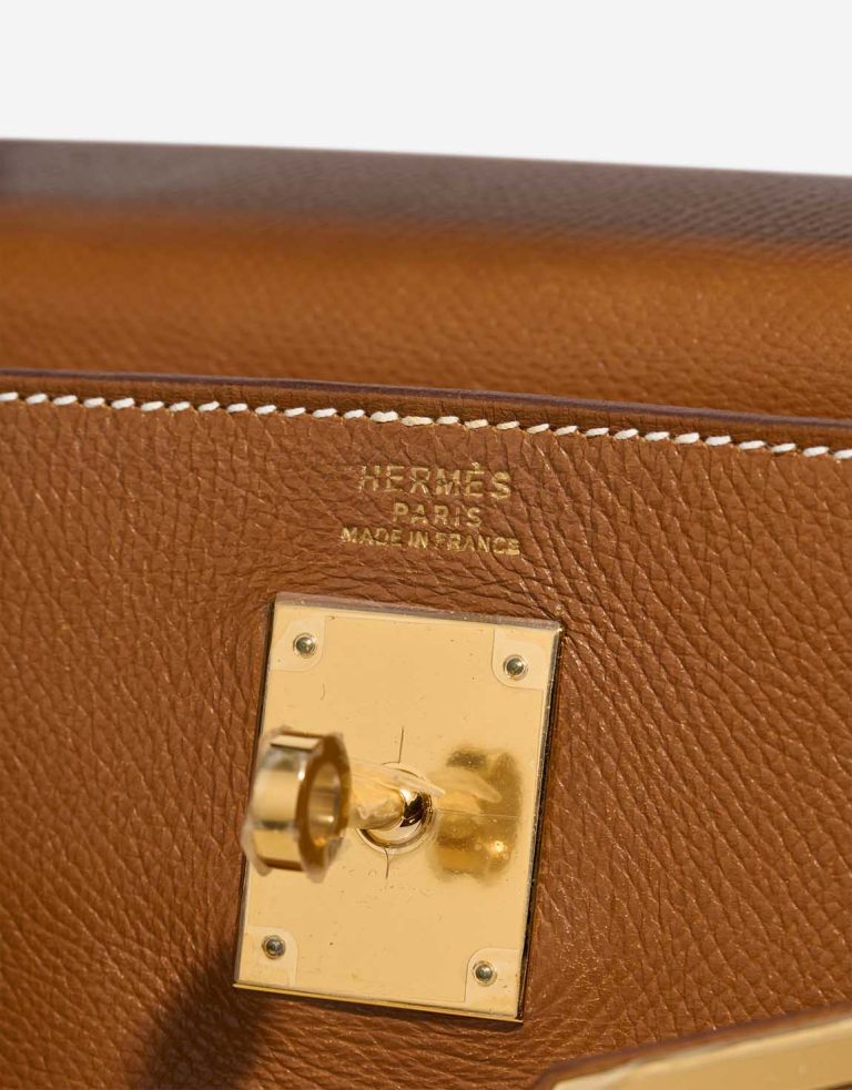 Hermès Kelly 32 Courchevel Camel Logo | Sell your designer bag