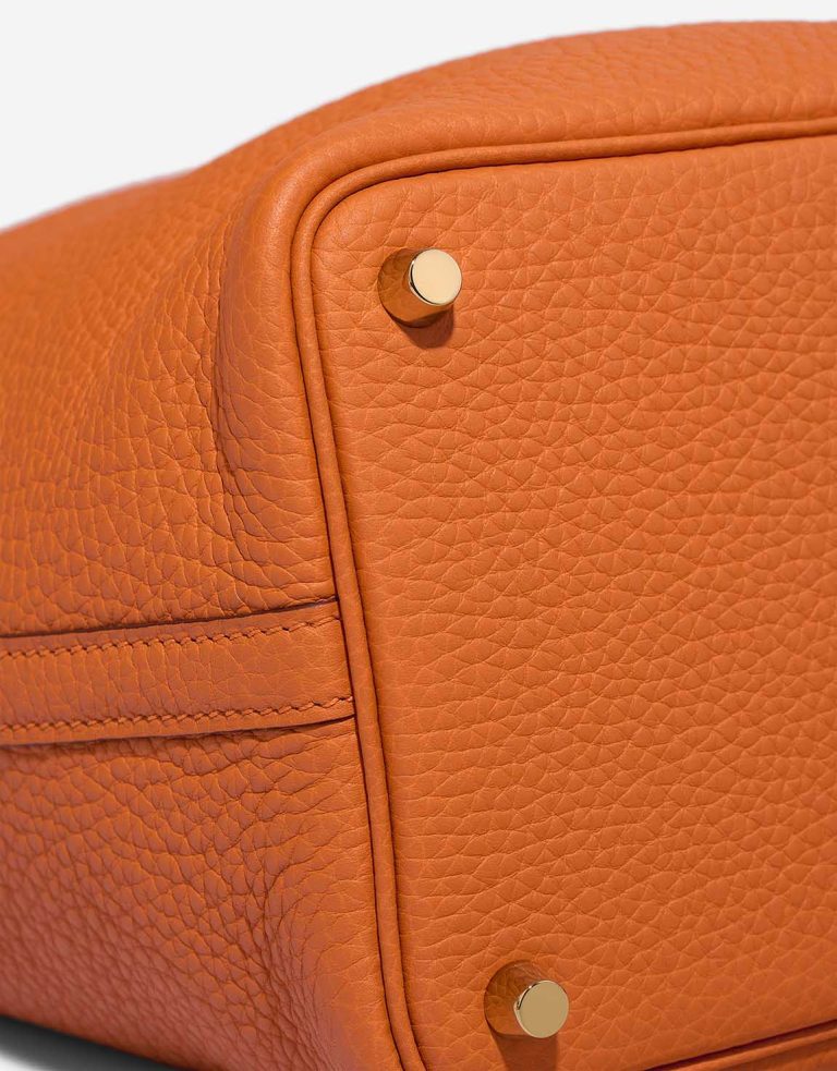 Hermès Picotin 18 Taurillon Clémence Orange Signs of wear | Sell your designer bag