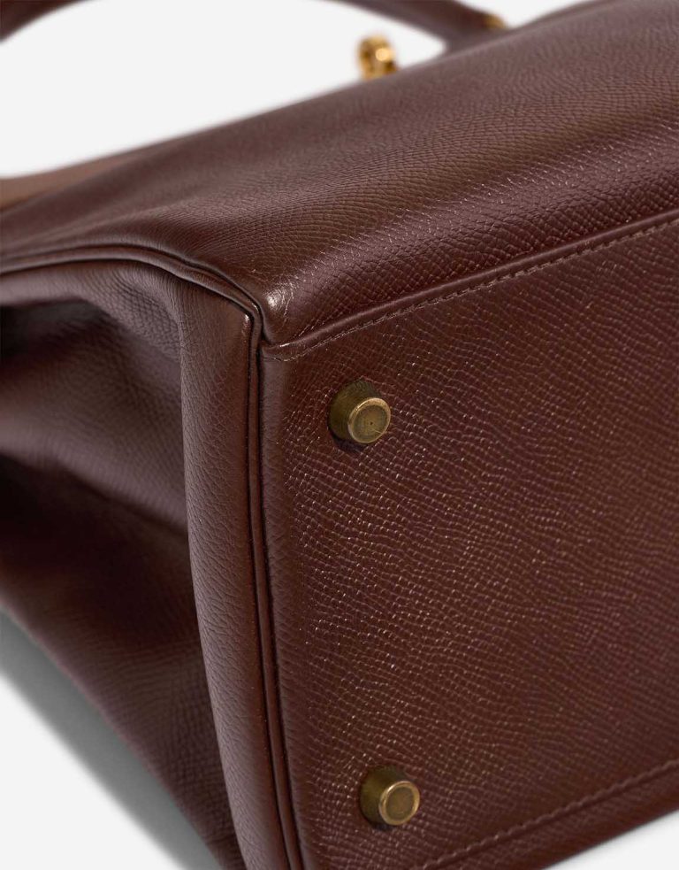 Hermès Kelly 35 Courchevel Brown Signs of wear | Sell your designer bag