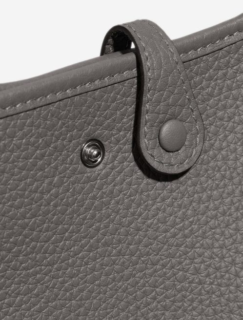 Hermès Evelyne 16 Amazone Gris Meyer Closing System | Verkaufen Sie Ihre Designer-Tasche