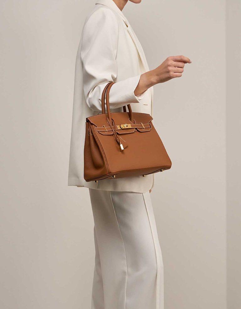 Hermès Birkin 30 Togo Gold on Model | Sell your designer bag