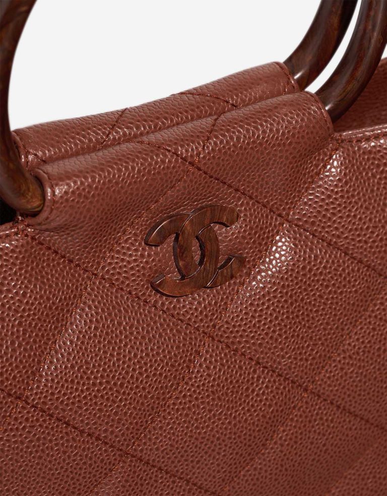 Chanel Timeless Shopper Caviar Brown Closing System | Sell your designer bag