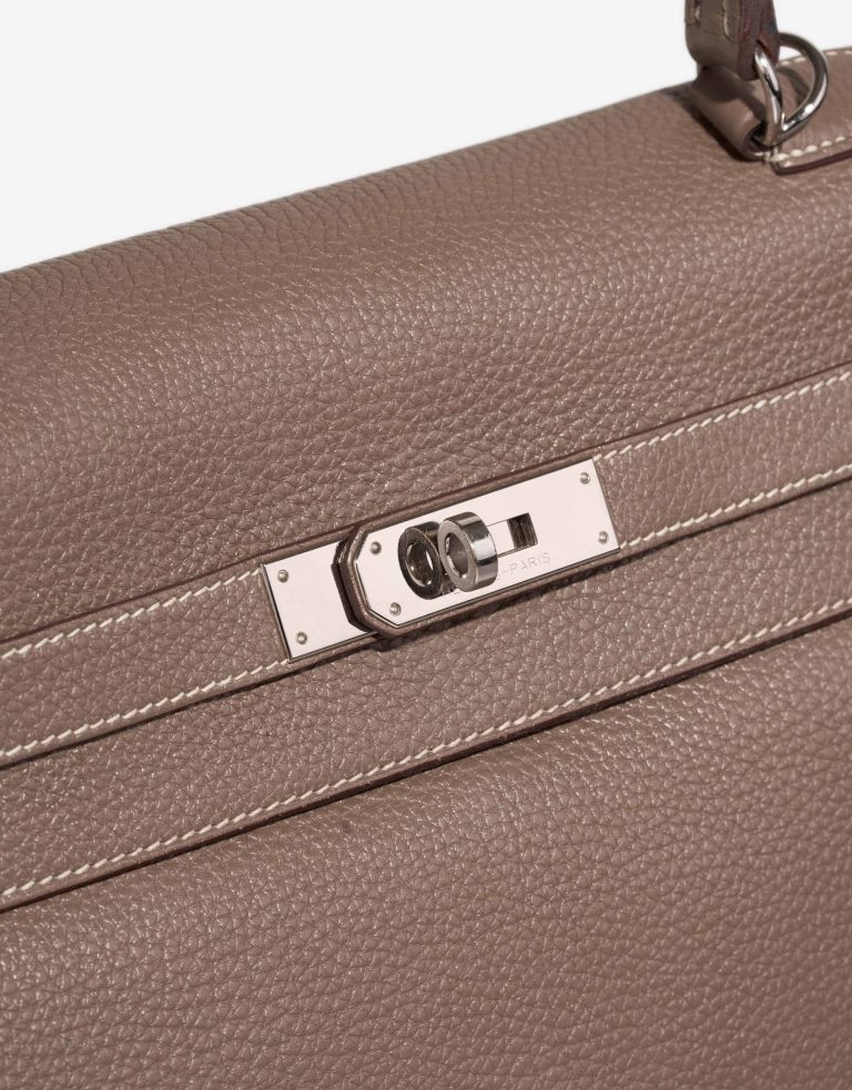 Hermès Kelly 35 Clémence Étoupe Closing System | Sell your designer bag