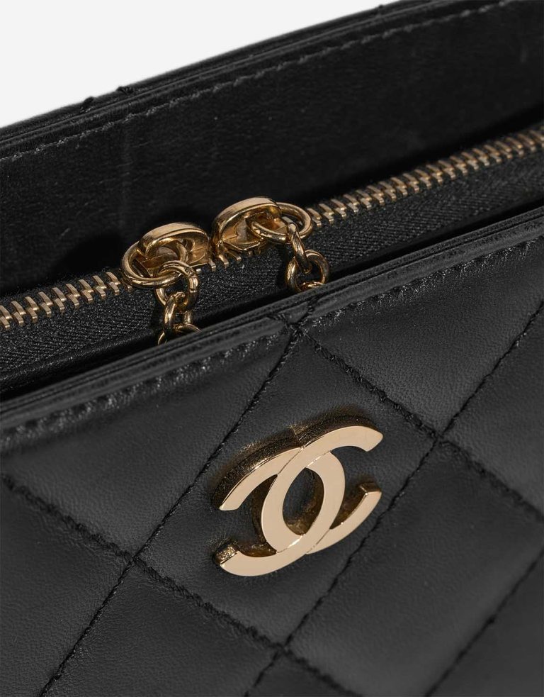 Chanel Timeless Handle Medium Lamb Black Closing System | Sell your designer bag