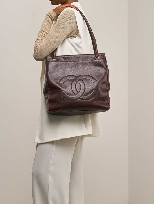 Chanel Shopper Caviar Brown on Model | Sell your designer bag