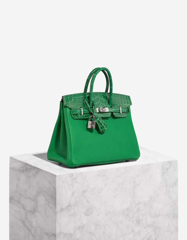 Hermès Birkin 25 Niloticus Crocodile / Togo Bambou / Vert Cactus Front | Sell your designer bag