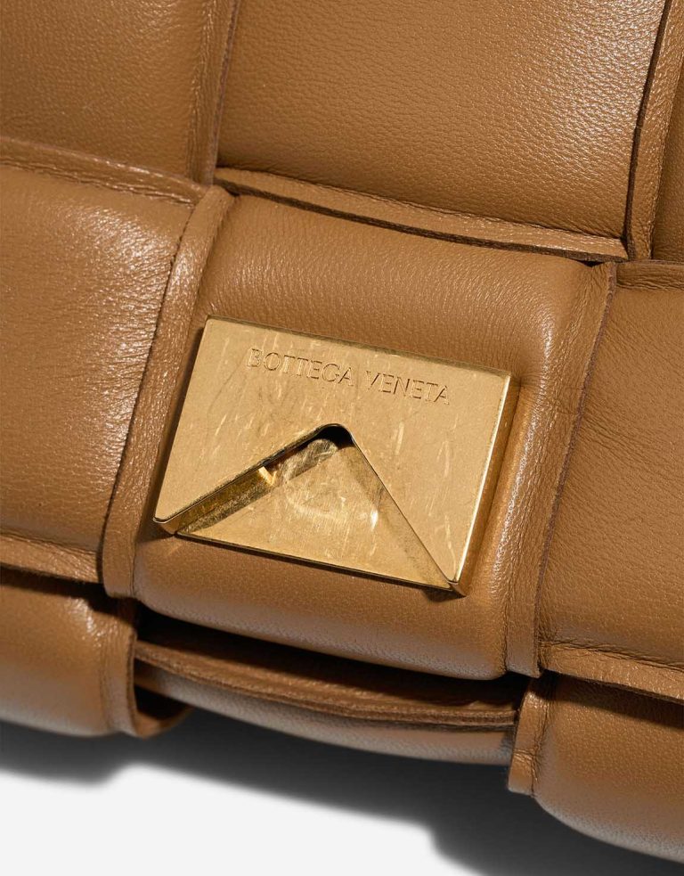 Bottega Veneta Cassette Lamb Camel Front | Sell your designer bag