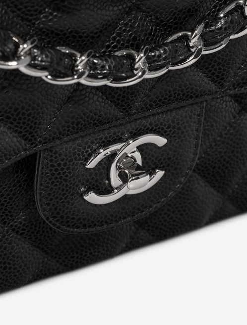 Chanel Timeless Jumbo Caviar-Leder Schwarzes Schließsystem | Verkaufen Sie Ihre Designertasche