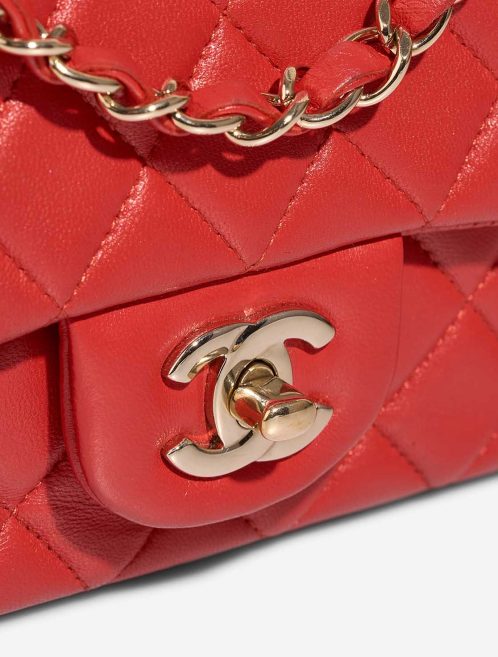 Chanel Timeless Mini Rectangular Lammleder Rot Verschluss-System | Verkaufen Sie Ihre Designer-Tasche