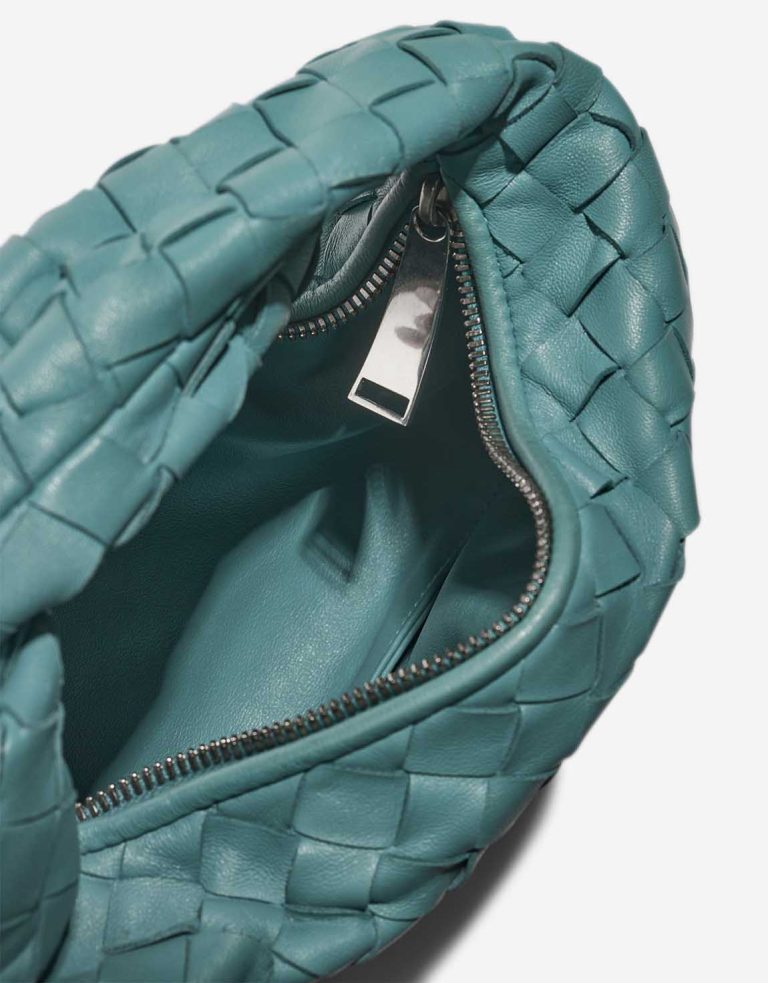 Bottega Veneta Jodie Mini Kalbsleder Blau Innenseite | Verkaufen Sie Ihre Designertasche