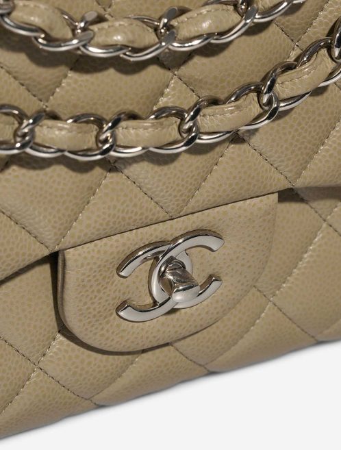 Chanel Timeless Jumbo Caviar Beige Closing System | Sell your designer bag