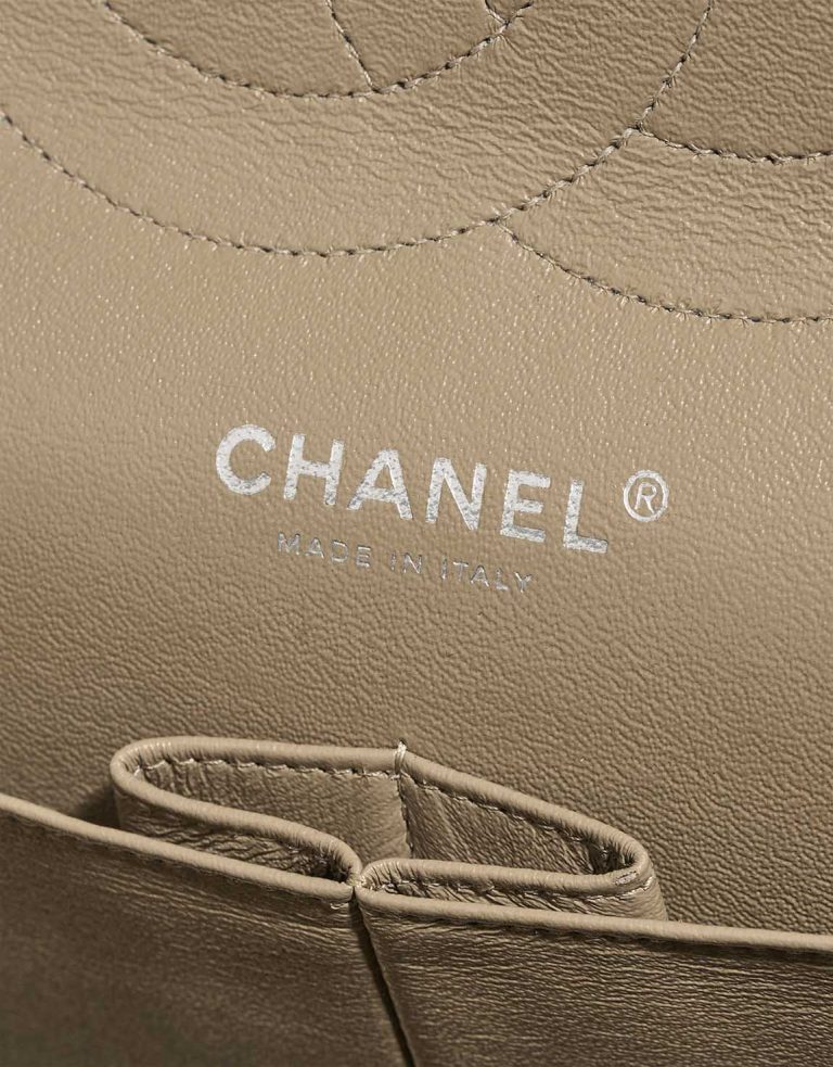 Chanel Timeless Jumbo Caviar Beige Logo | Sell your designer bag