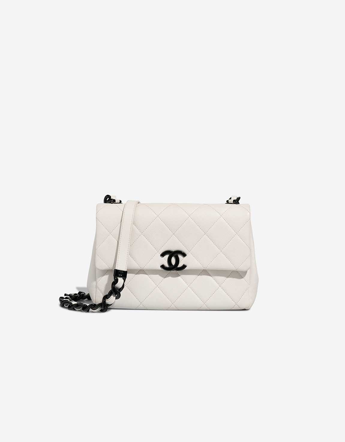 CHANEL バブーシュ 白 Fumika uchida