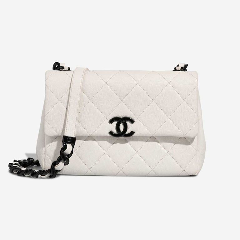 Chanel Flap Bag Medium Caviar-Leder White Front | Verkaufen Sie Ihre Designer-Tasche