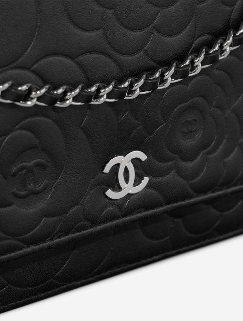 Chanel Wallet On Chain Camellia Lamb Black Closing System | Sell your designer bag