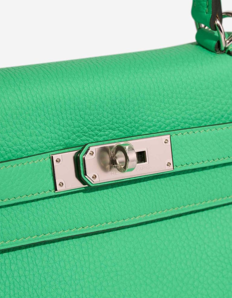 Hermès Kelly 28 Togo Vert Comics Closing System | Sell your designer bag