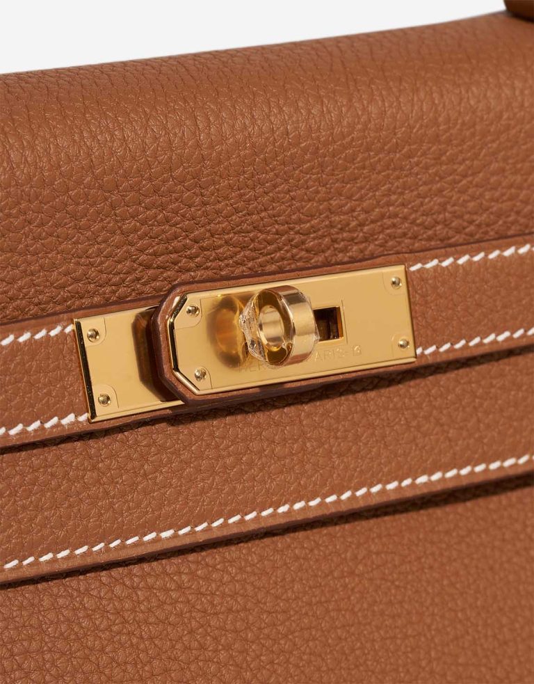 Hermès Kelly 32 Togo Gold Closing System | Sell your designer bag