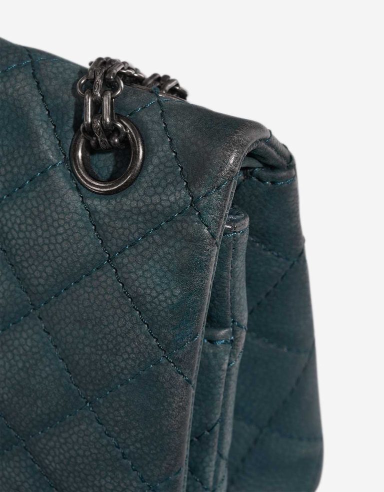 Chanel 2.55 Reissue 226 Caviar Petrol Blue Signs of wear | Sell your designer bag