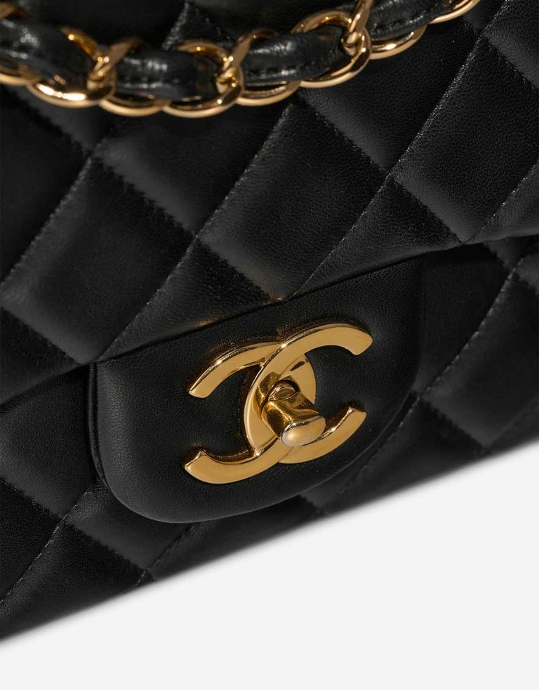 Chanel Timeless Maxi Lamb Black Closing System | Sell your designer bag