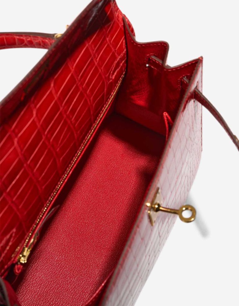 Hermès Kelly 25 Alligator Mississippi Rouge de Coeur Inside | Sell your designer bag