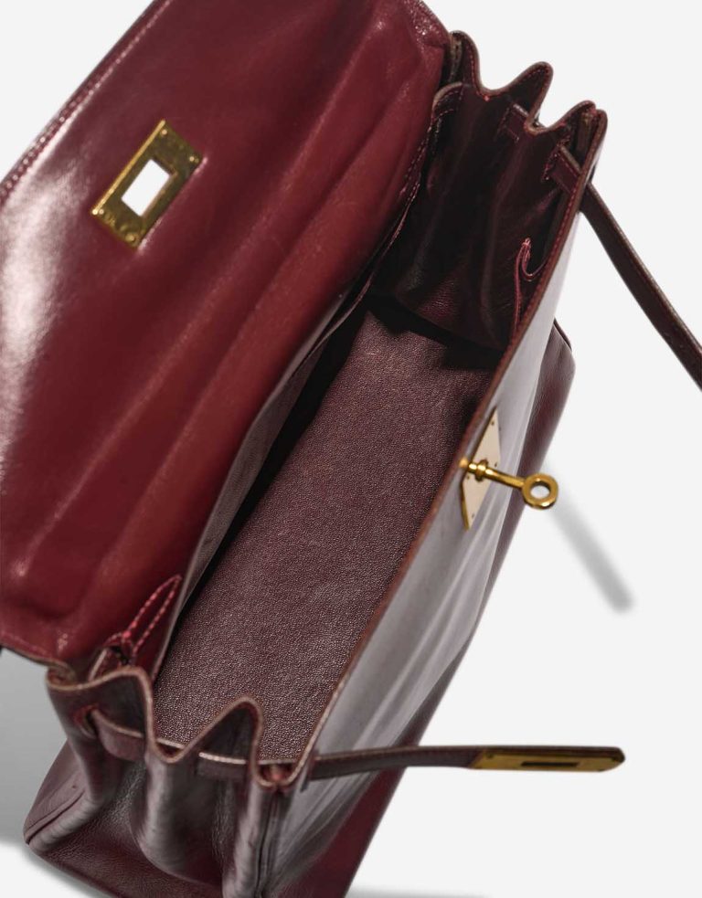 Hermès Kelly 28 Box Kalbsleder  Rouge H Inside | Verkaufen Sie Ihre Designertasche