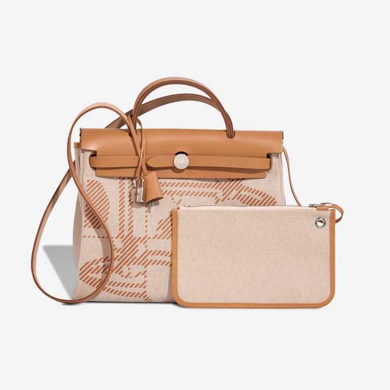 Hermès Herbag 31 Toile / Vache Hunter Sable Naturel / Écru Front | Verkaufen Sie Ihre Designer-Tasche