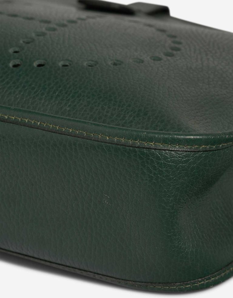 Hermès Evelyne 33 Clémence Vert Anglais Signs of wear | Sell your designer bag