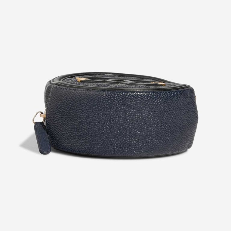 Chanel Filigree Round Clutch Caviar Dark Blue | Vendez votre sac de créateur