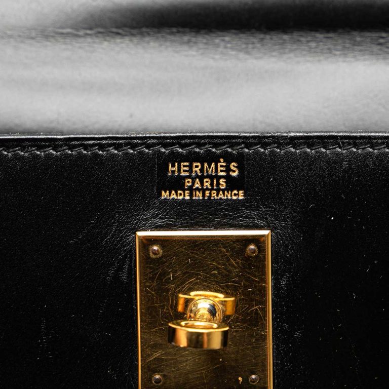 Hermès Kelly 32 Box Leather Black Logo | Sell your designer bag