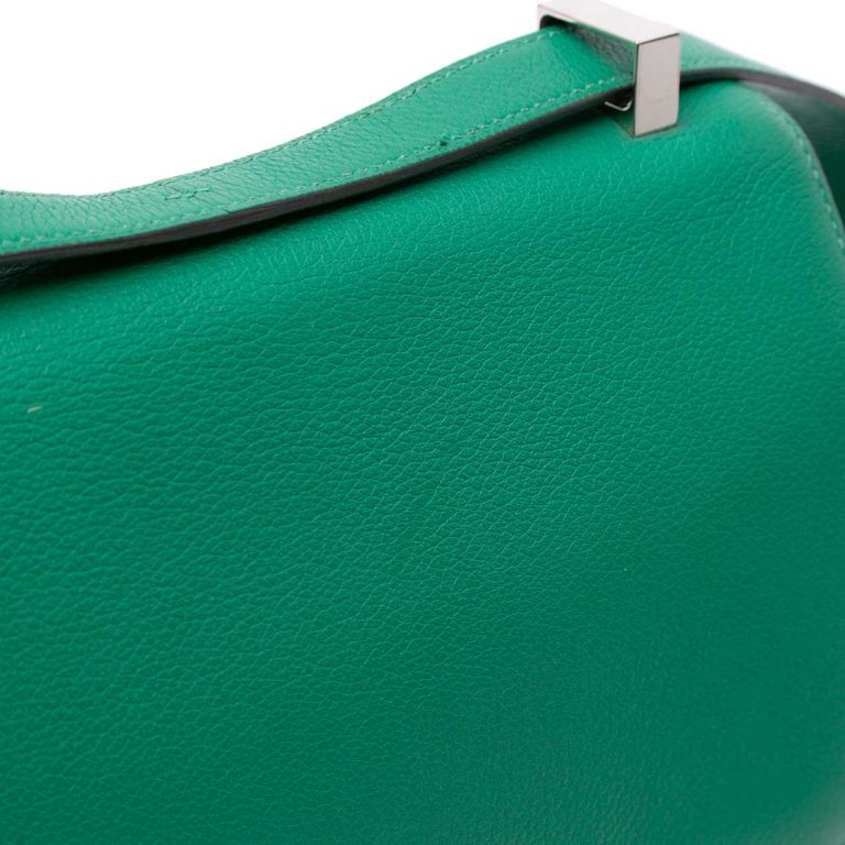 Hermès Constance 24 Evercolor Vert Jade Gebrauchsspuren | Verkaufen Sie Ihre Designertasche