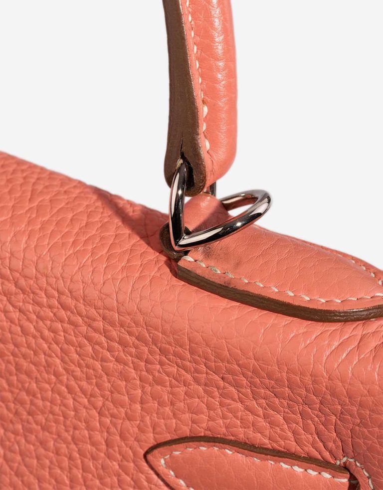 Hermès Kelly 32 Taurillon Clémence Rose Tea Signs of wear | Sell your designer bag