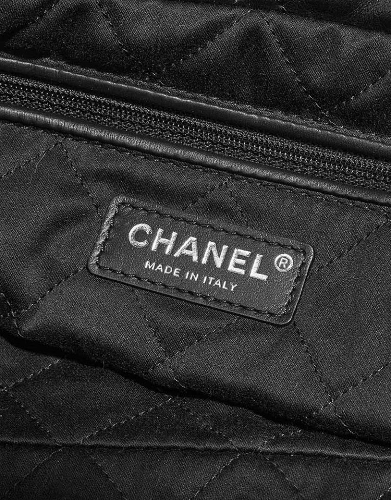 Chanel 22 Medium Calf Black Logo | Vendez votre sac de créateur